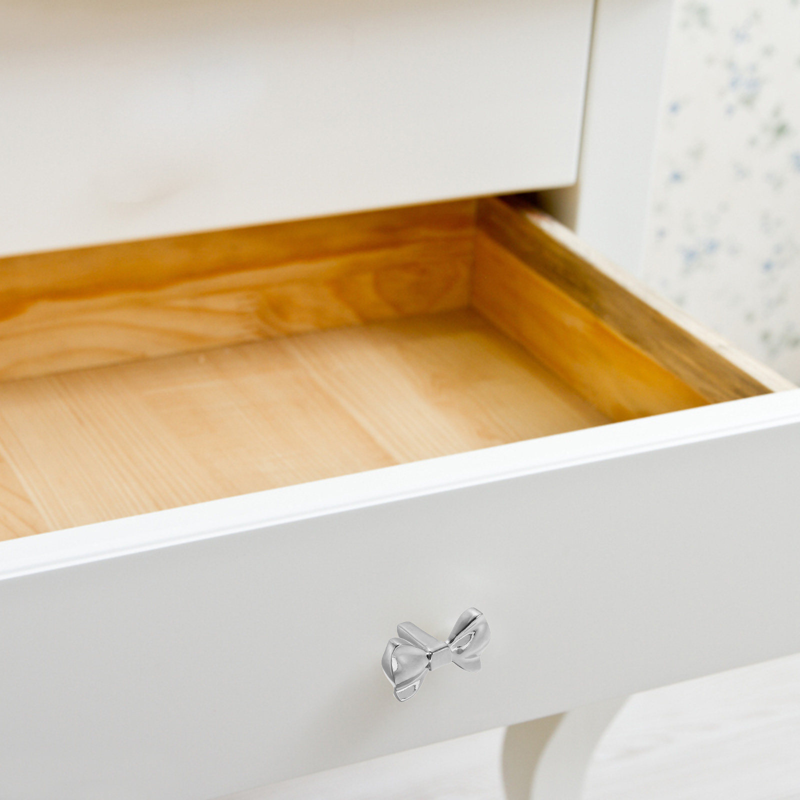 Elegant Bowknot Knob Decorativ - Unique Furniture Hardware Pulls review and price